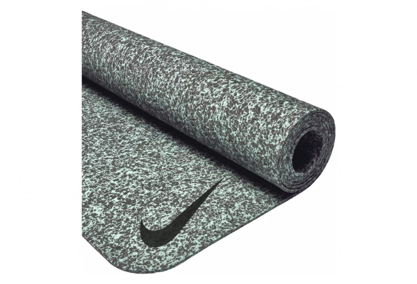 Tapis De Yoga Nike Flow Yoga Mat 4mm Vert 1 Tapis De Yoga Nike Flow Yoga Mat 4mm Vert